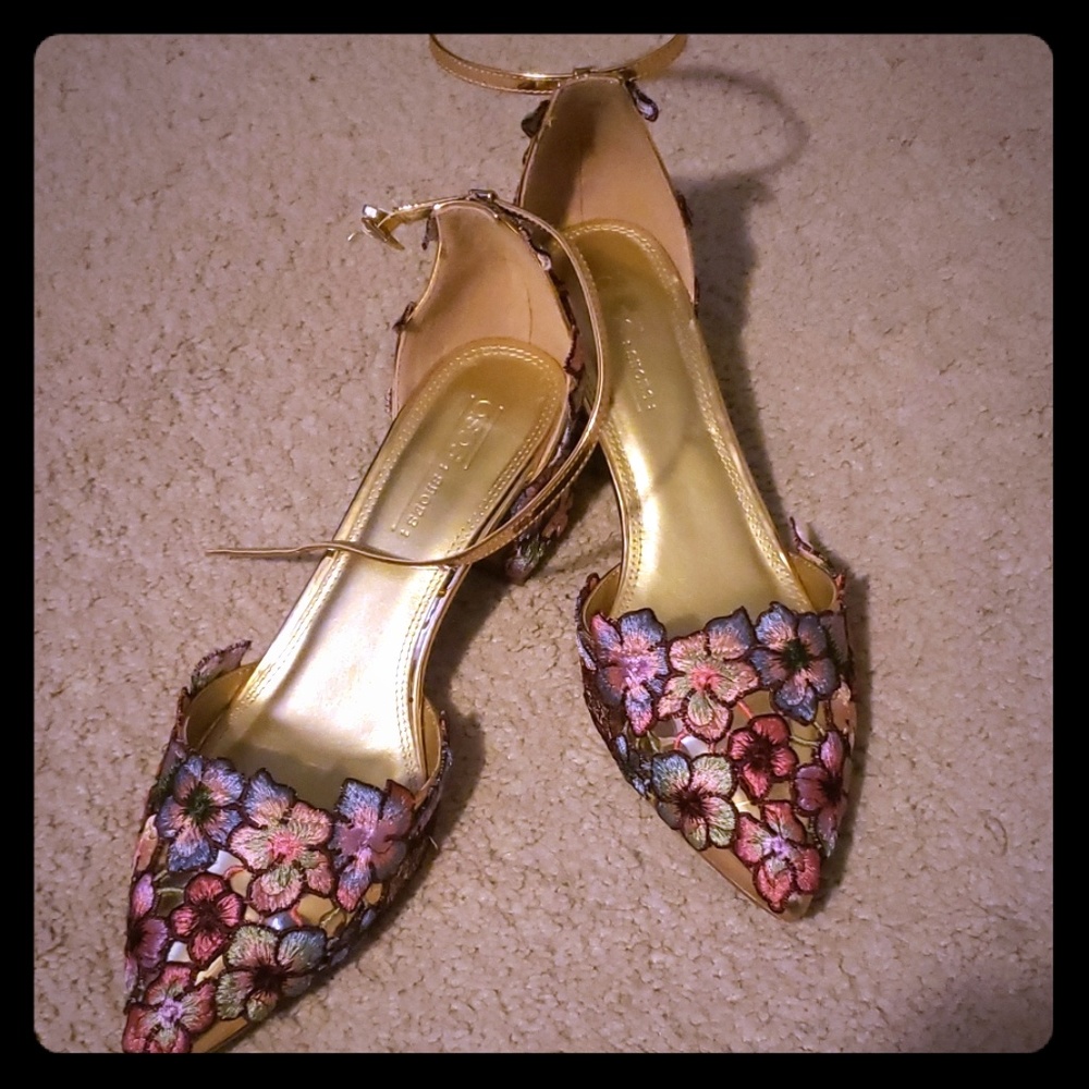 ASOS beautiful wedge floral sandals!